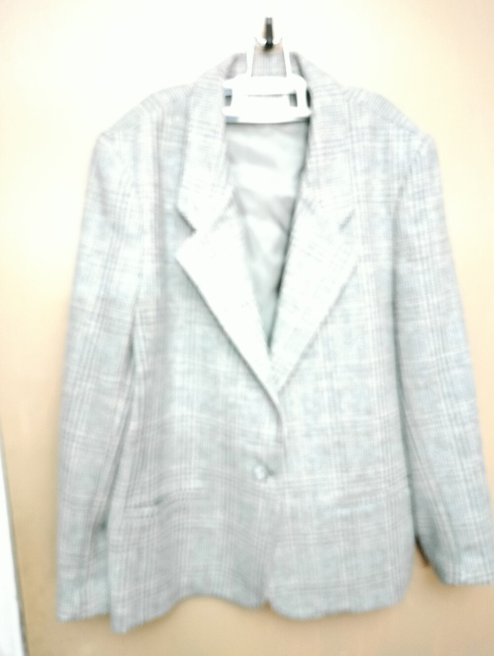 Women’s Gray Plaid Blazer - Classic Tailored Jacket